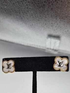 White Mother-of-Pearl Clover Stud Earrings with Gold Trim